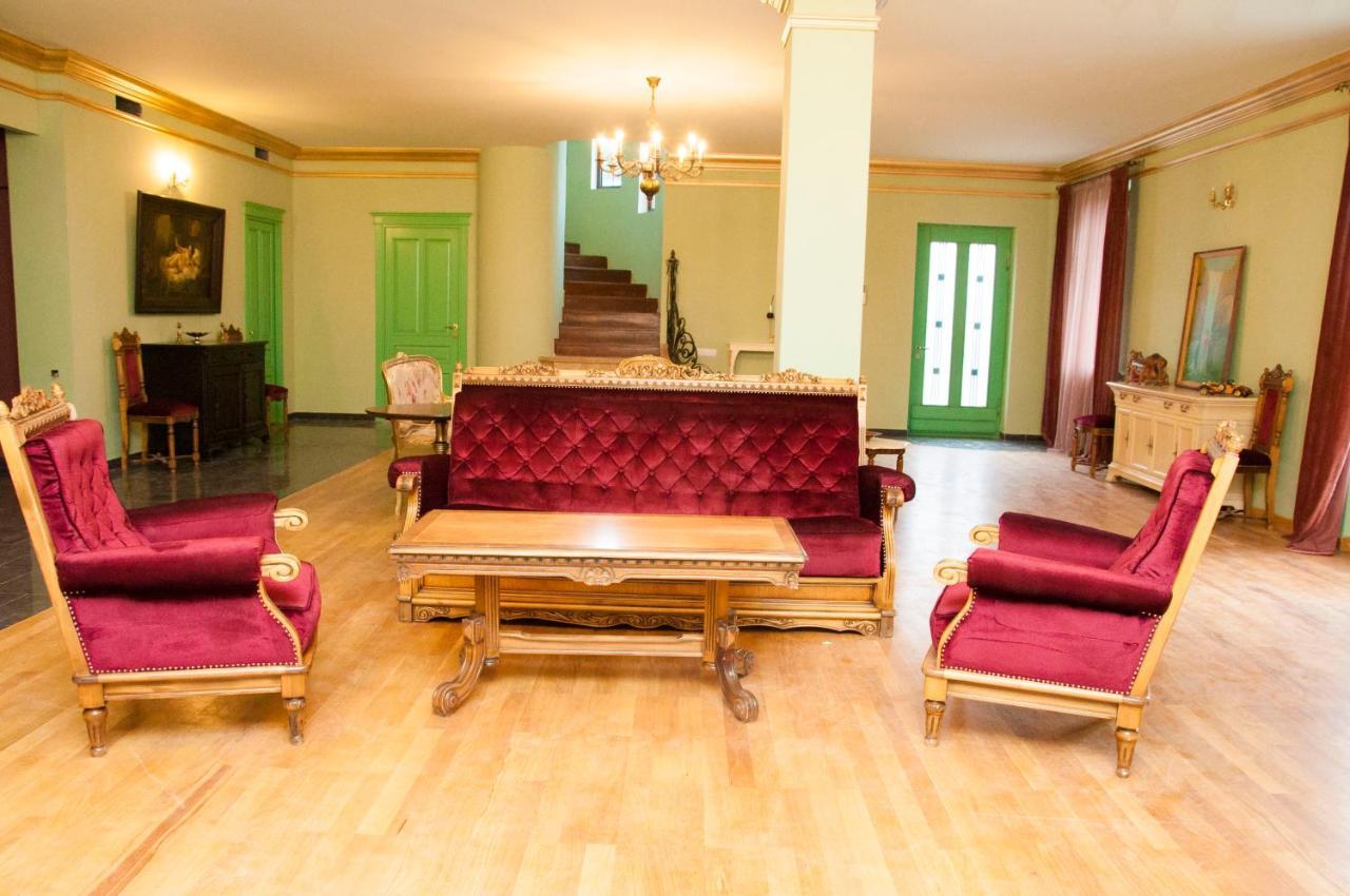 Chateau Gabriel Erevan Exterior foto