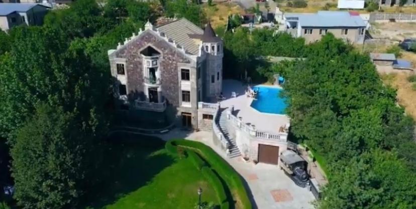 Chateau Gabriel Erevan Exterior foto