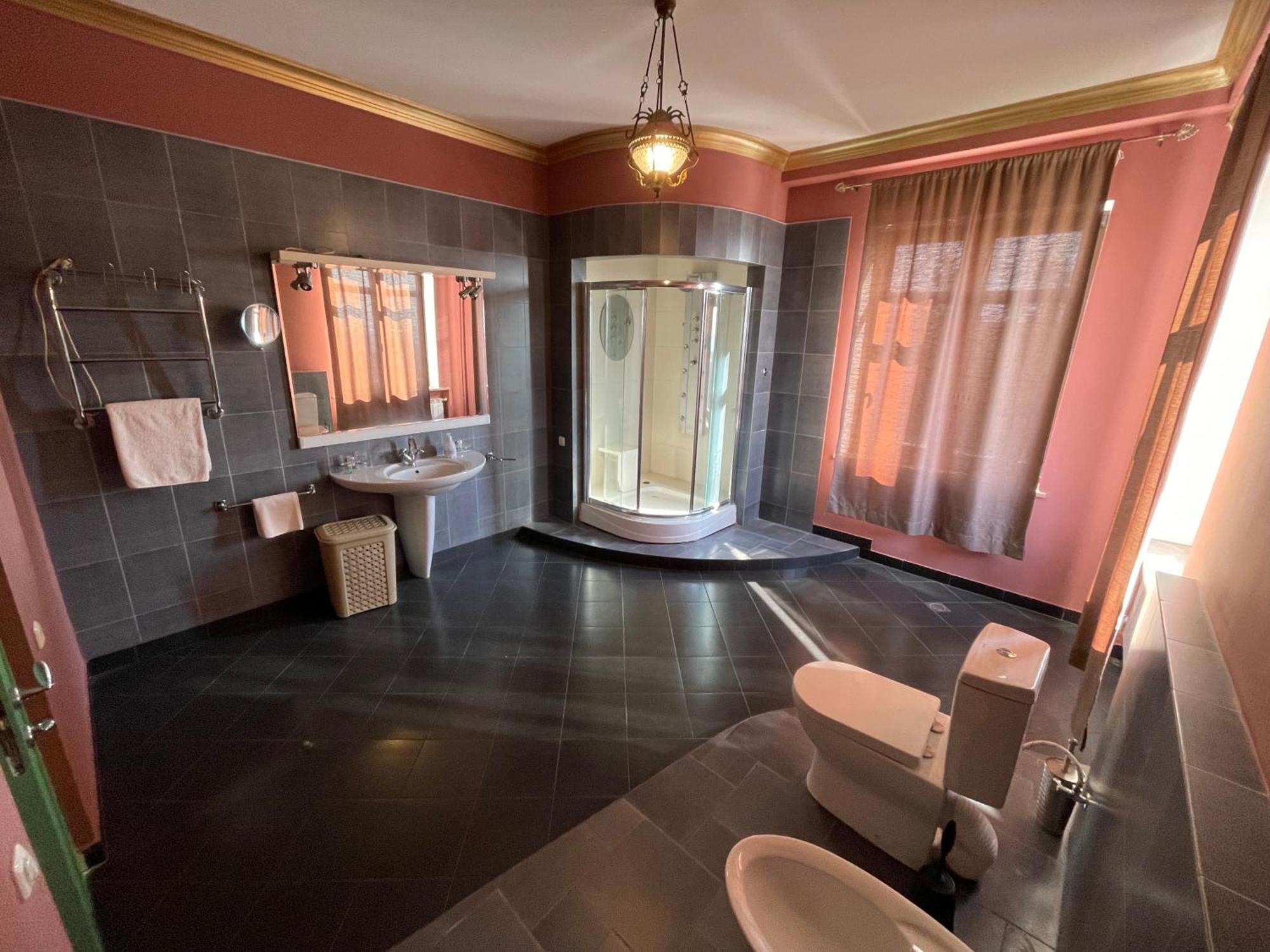 Chateau Gabriel Erevan Cameră foto